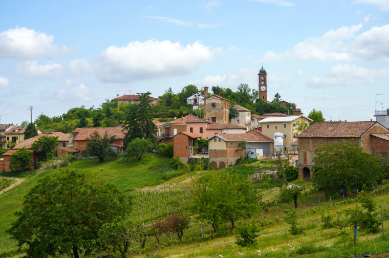 La città di Tortona nelle Colline Piemontesi