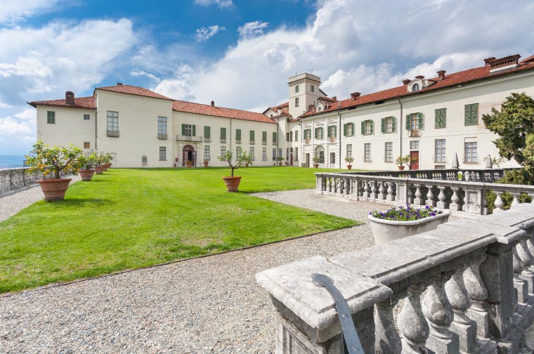 Cortile interno del Castello di Masino