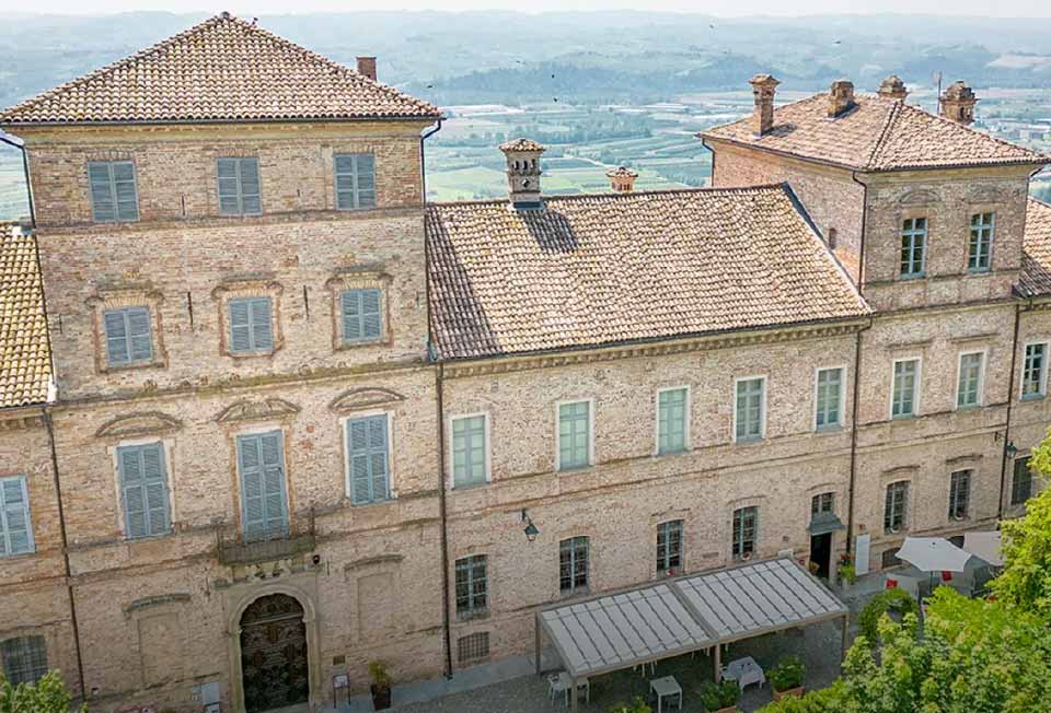 Castello di Magliano Alfieri